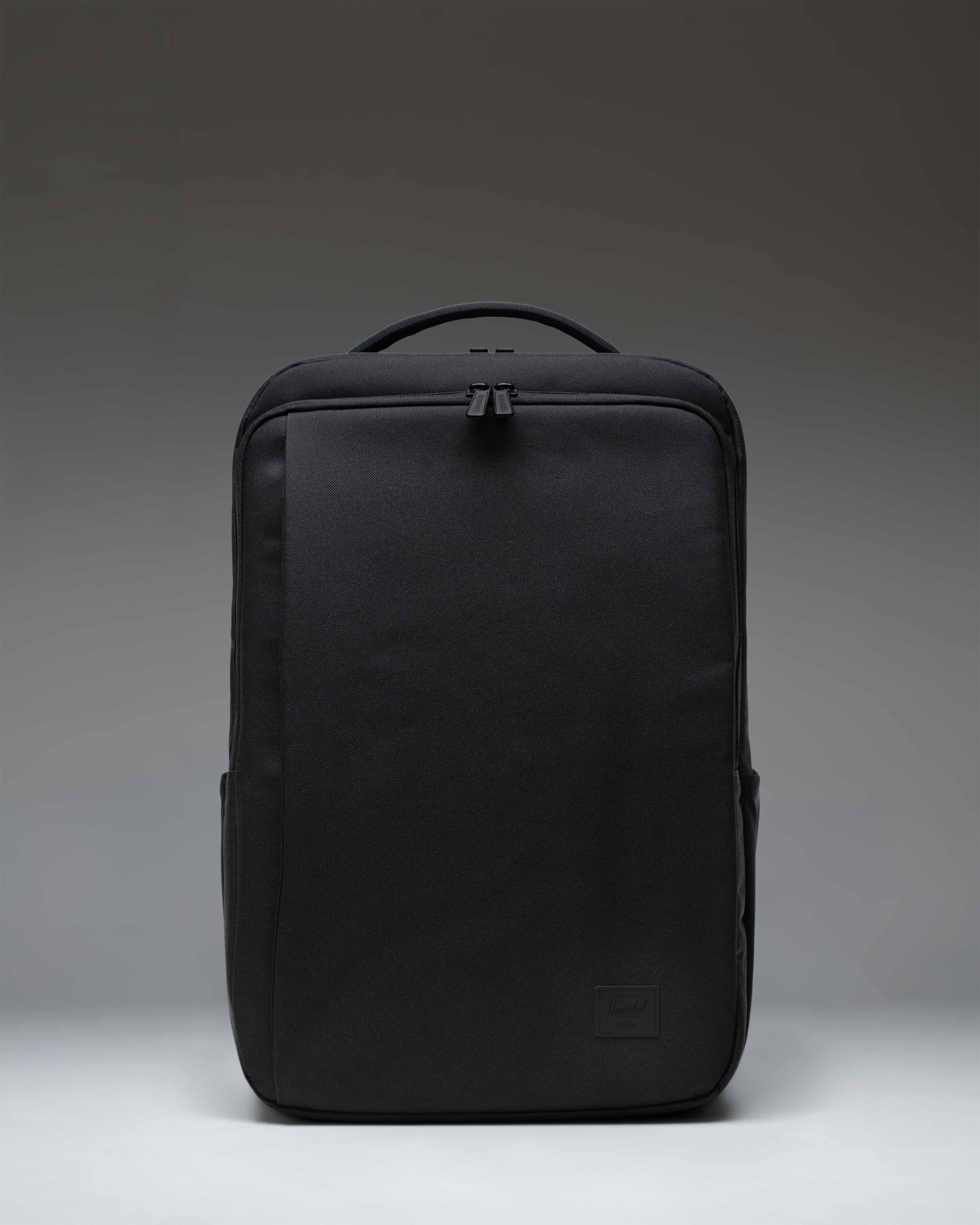 herschel 40l backpack Classic Supply Co. USA Carried by two adjustable shoulder straps This back-to-school season, stand out