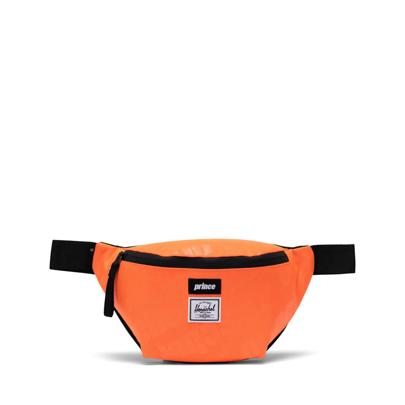 Seventeen Hip Pack