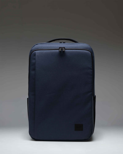 herschel backpack stellar blue Heritage |Coronet Blue/Navy Heart of Gold Kids Elevate your fashion game while making a positive impact on the environment with the Little America Backpack Herschel Little America 30L Backpack