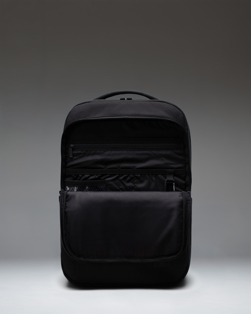 Herschel Kaslo Daypack Tech – pohled 4