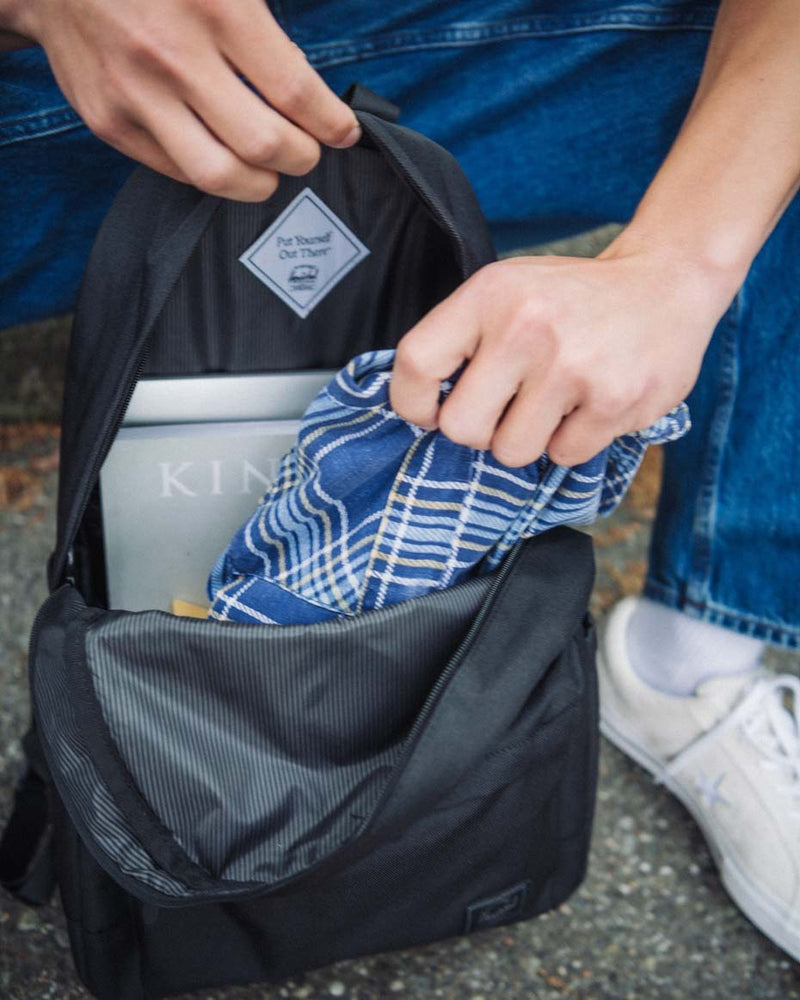 herschel backpack neon blue Classic Twill Herschel Supply Co. USA Designed for everyday Herschel Supply Co Youth Heritage