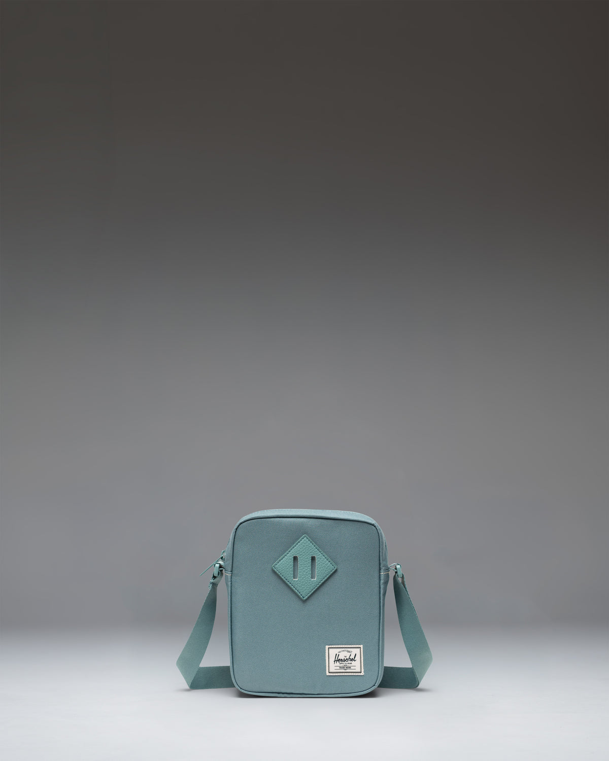 Herschel Heritage Crossbody – produktový pohled