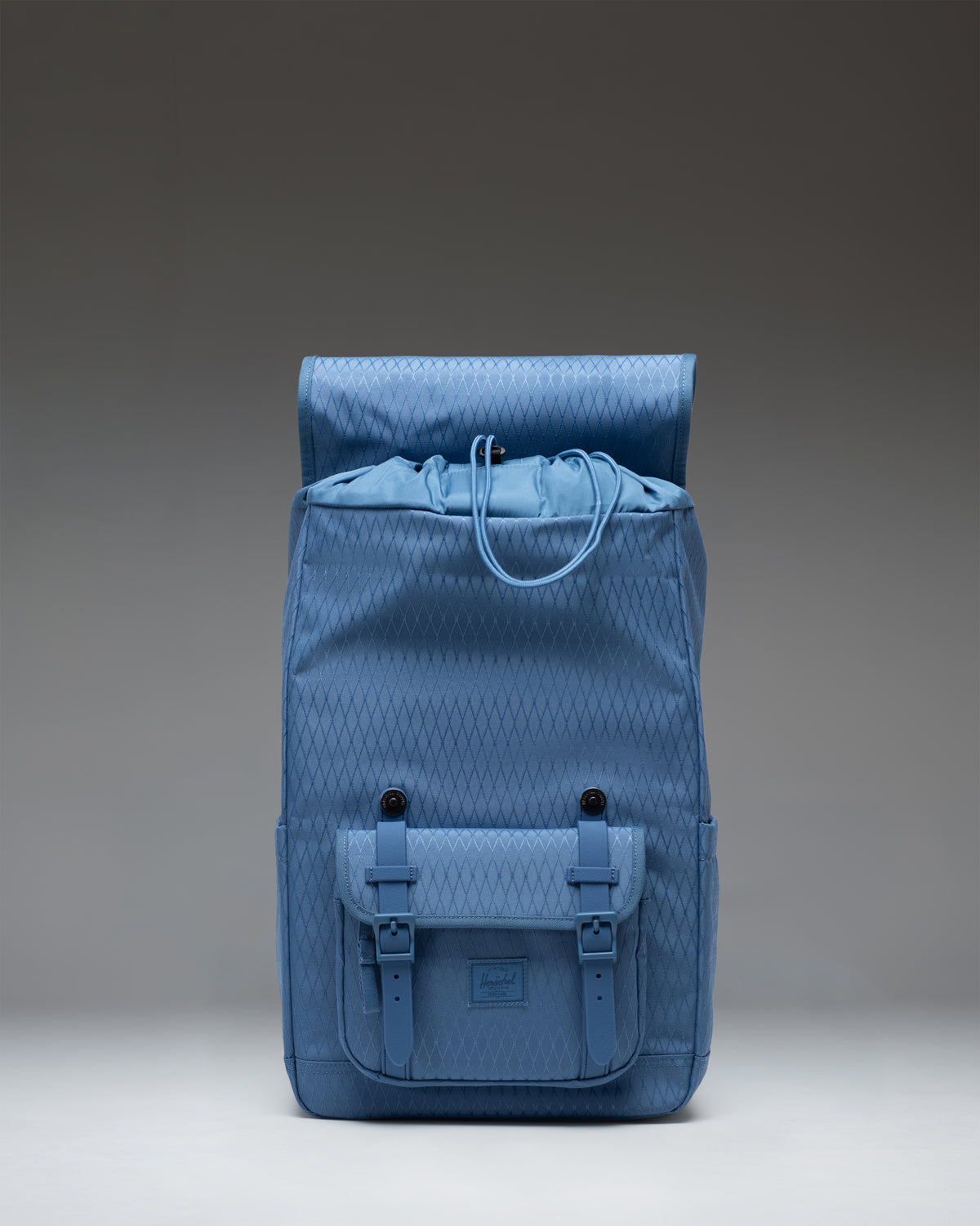 Herschel Little America Mid-Volume – pohled 3
