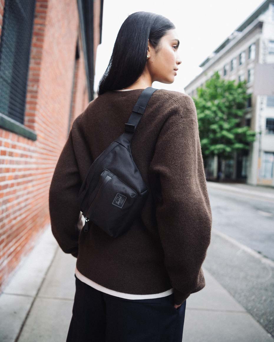 Pop Quiz Hip Pack – Herschel Supply Co. USA