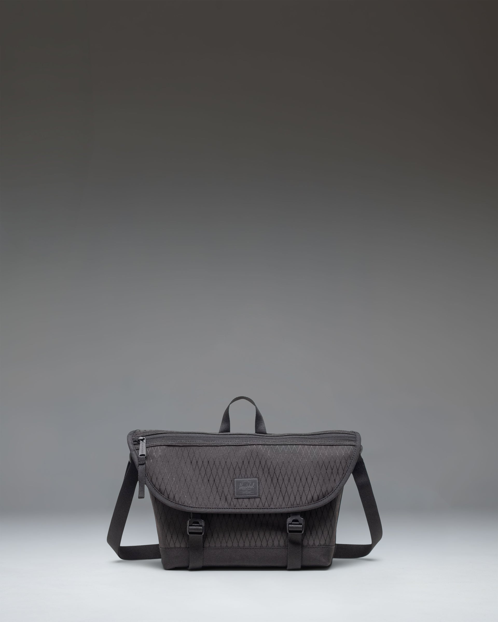 Cove Messenger Small