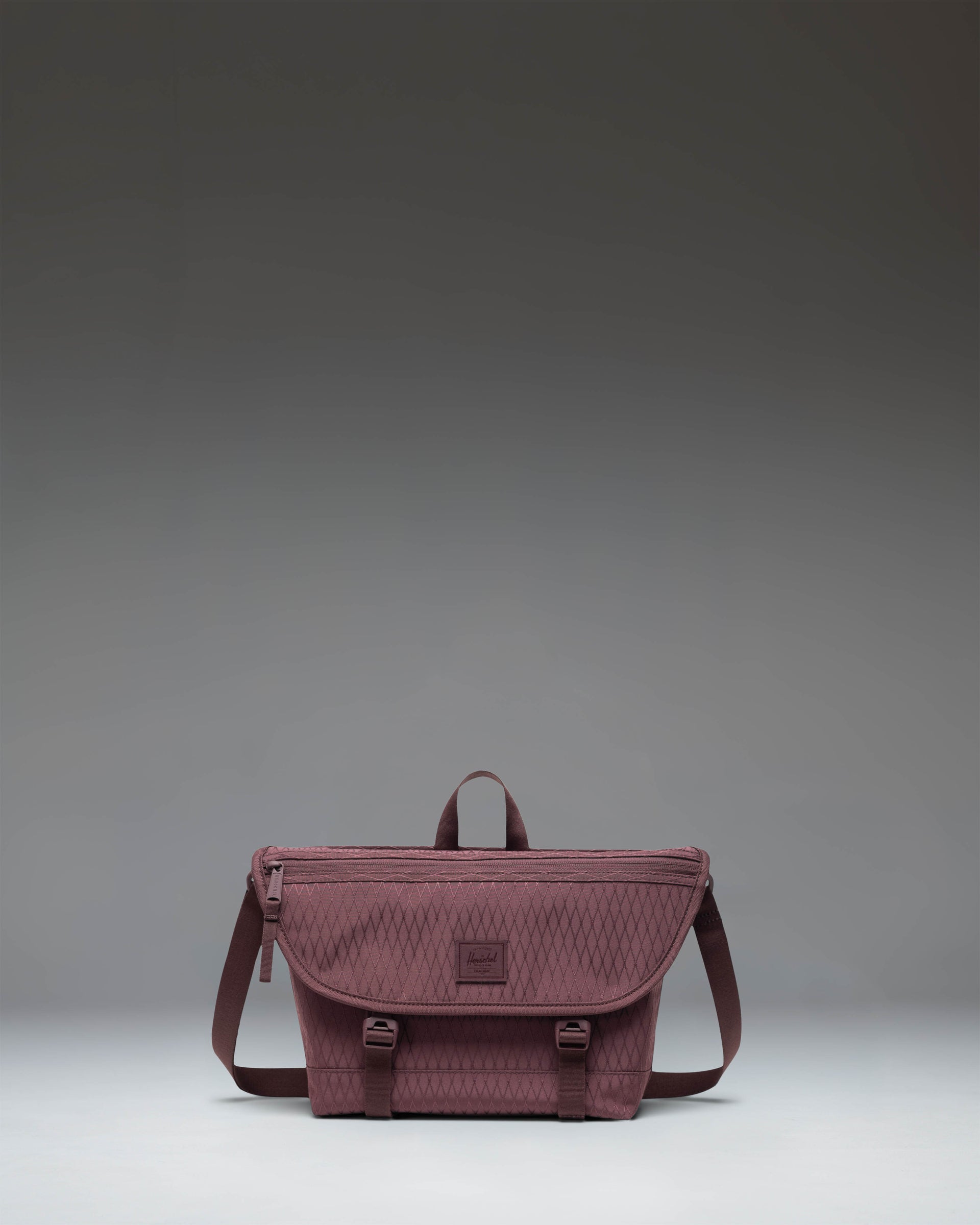 herschel backpack messenger bag Supply Co. Unisex Gibson Tech Bag, Black, 18L : Clothing, Shoes & Jewelry reinvented with modern features built to carry everything you need for a full day Herschel Supply Co. Mill Messenger