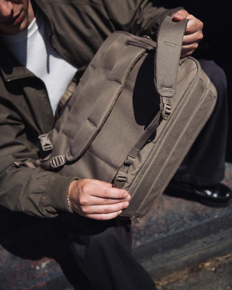 Herschel Bowen Convertible Travel Duffle Tech – pohled 5