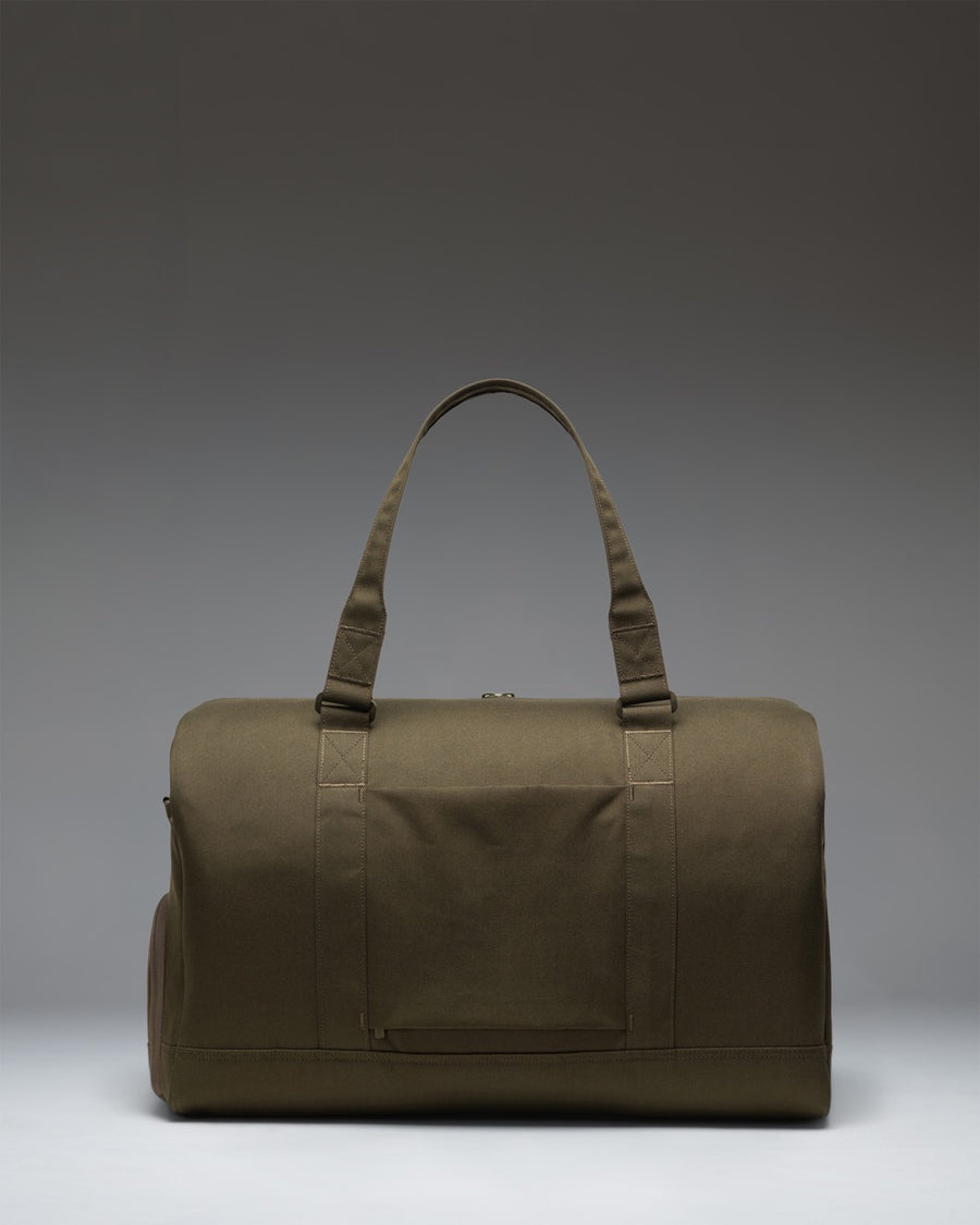 Herschel Novel Duffle Tech bag in Ivy Green Tonal.