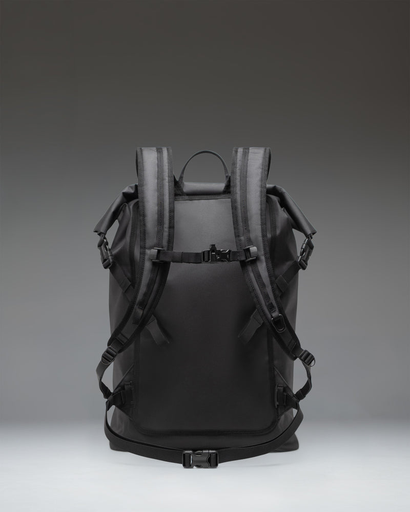 Dry Bag Backpack 32 L – Herschel Supply Co. USA