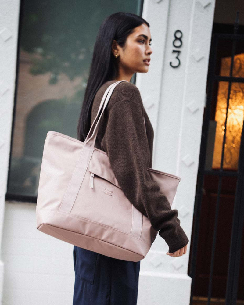 Herschel Supply Co | Alberni Tote | Weather Resistant - 23L