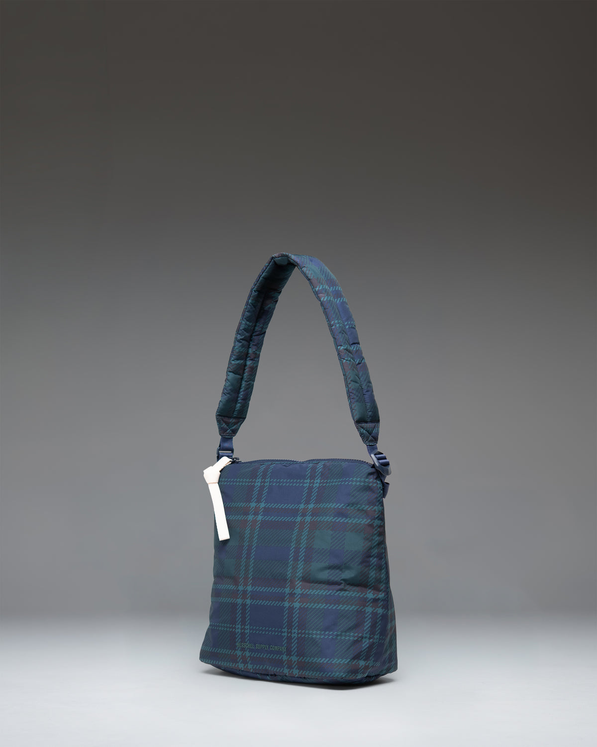 Herschel Cloudform Small Tote – pohled 3