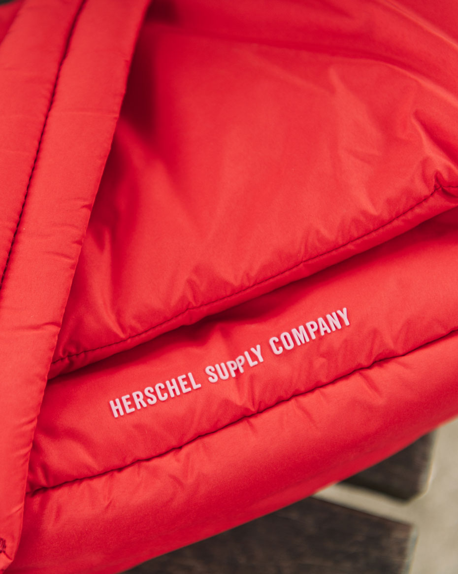 Herschel Cloudform Duffle – pohled 4