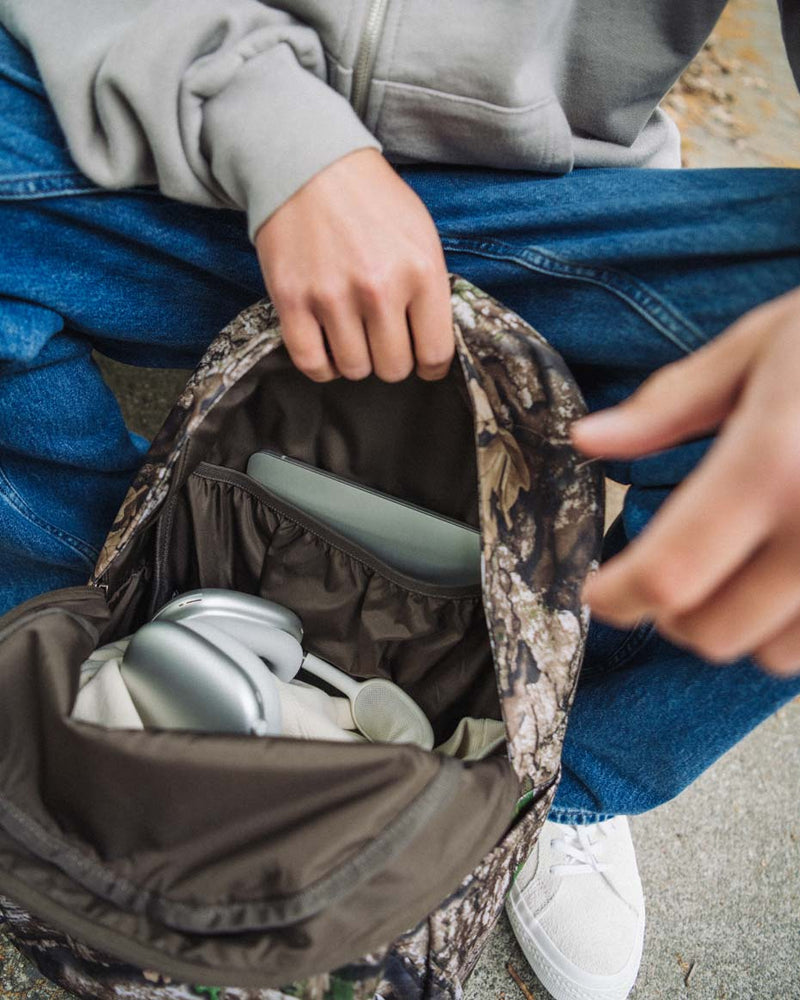 camo herschel backpack backpack | Little America Made from durable recycled polyester material Kaine Backpack, Woodland Camo/Black -