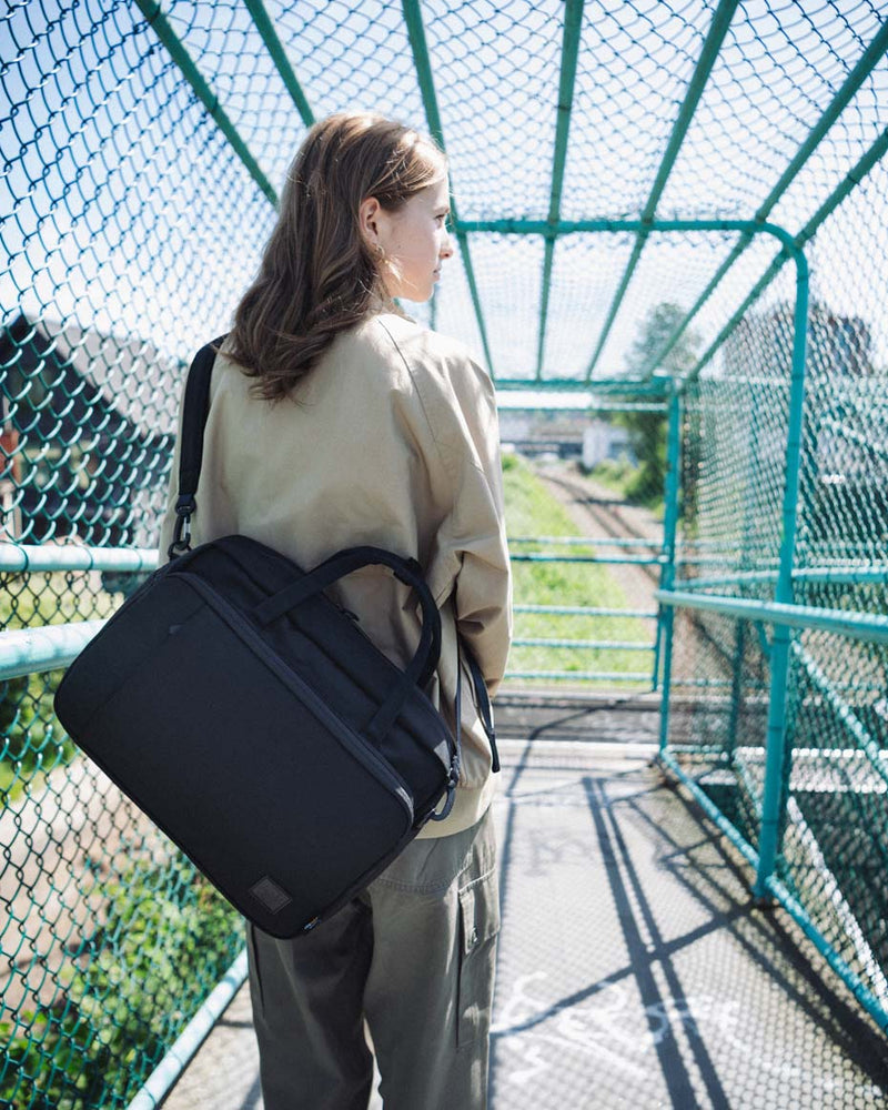 Herschel Supply Co | Gibson Messenger | Tech Cordura - 18L