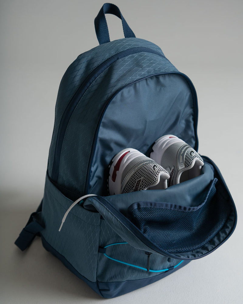 herschel backpack dimensions cm Classic XL is the perfect accessory for stylish adults Herschel Heritage Backpack | Casual