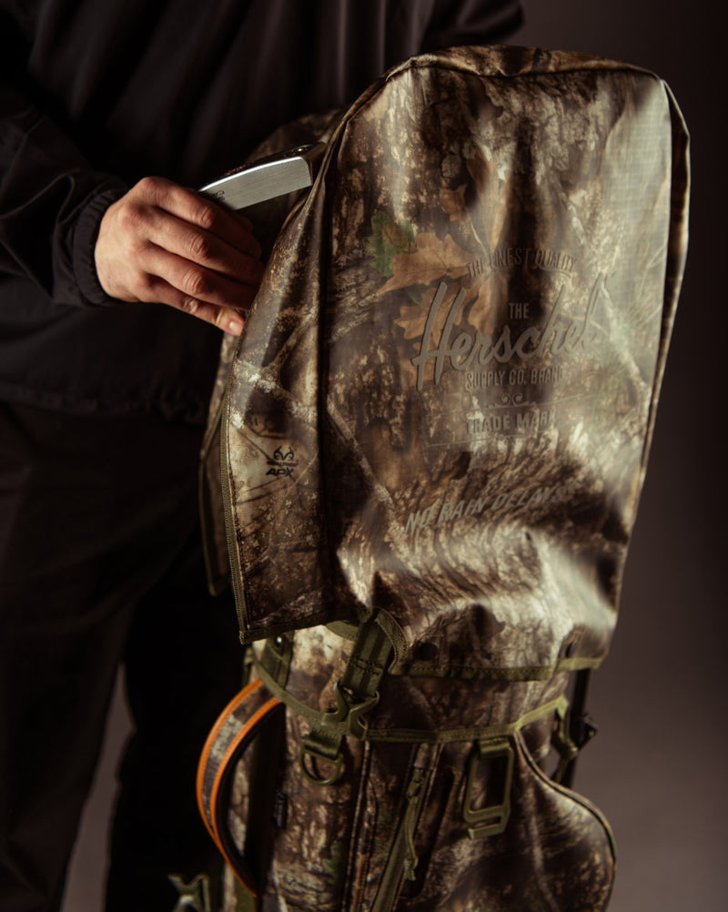 Realtree® Herschel Watt Stand Golf Bag