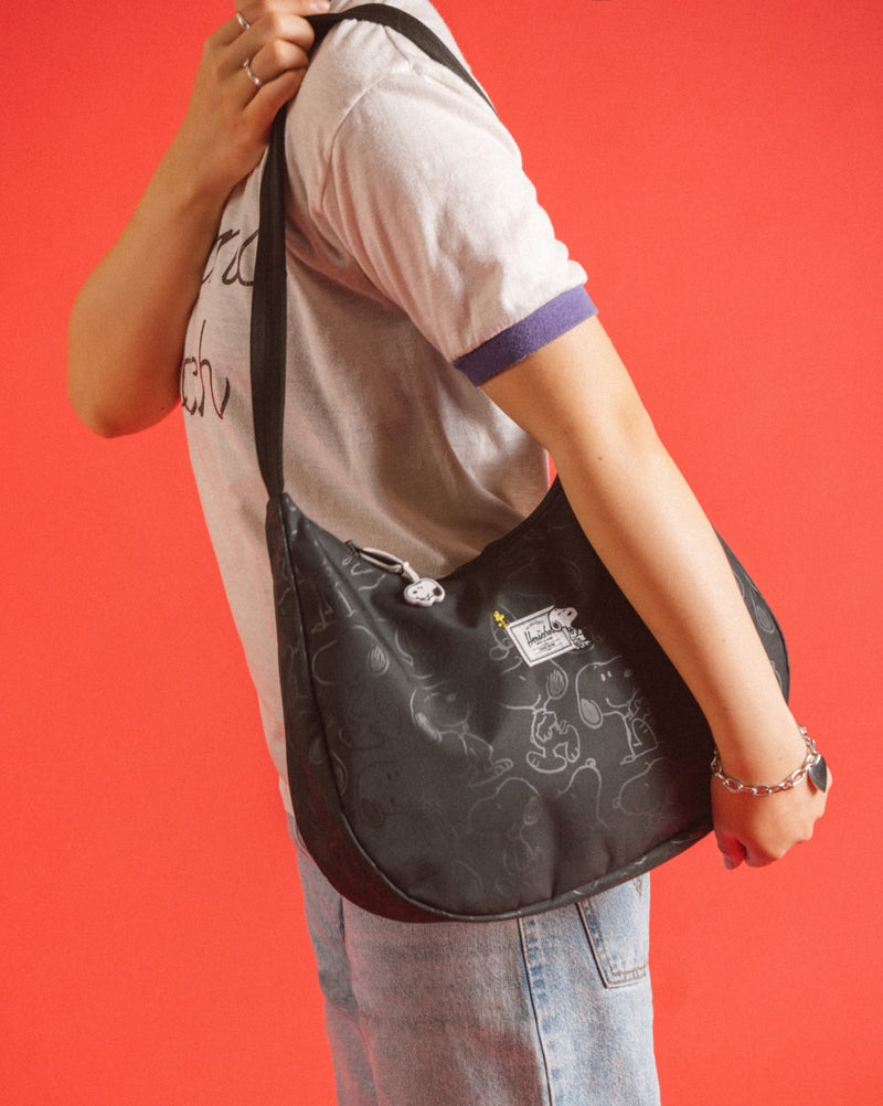 Peanuts® Yara Shoulder Bag