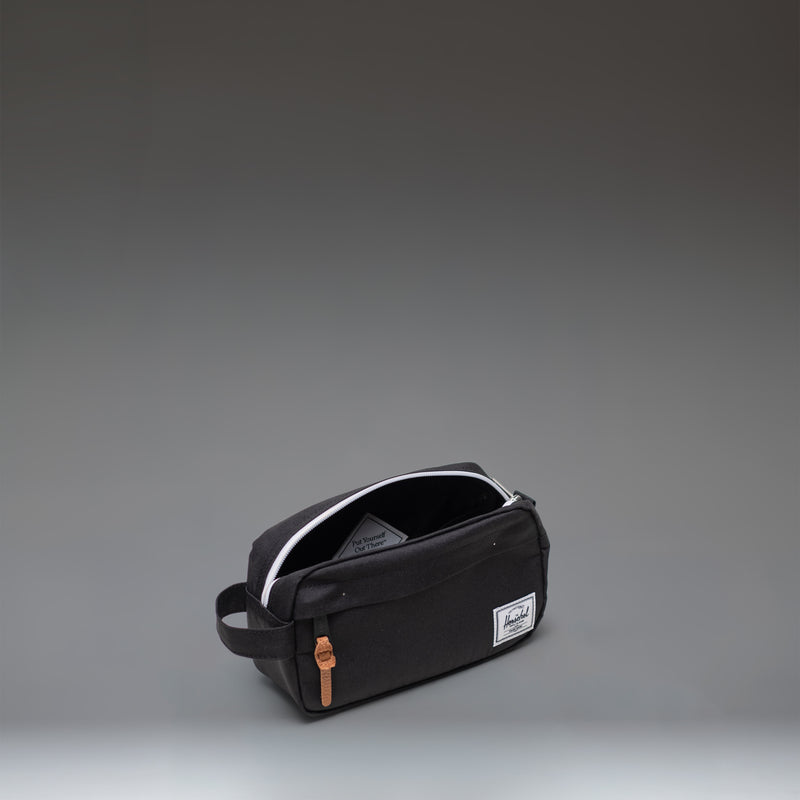 Chapter Small Travel Kit – Herschel Supply Co. USA