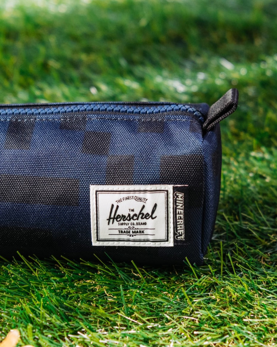 Minecraft Settlement Pencil Case Little Herschel