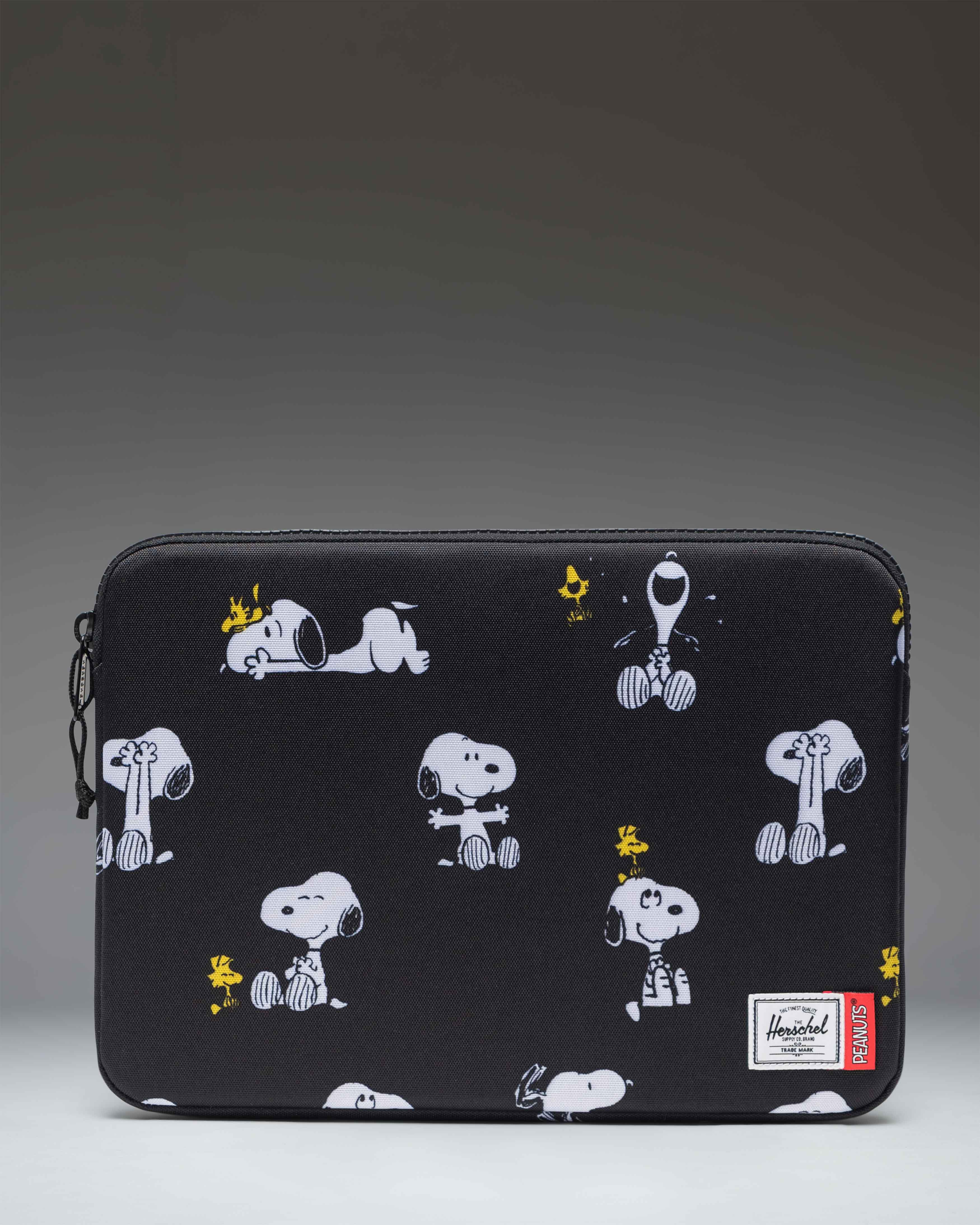 Peanuts® Anchor 14 Inch Sleeve – Herschel Supply Co. USA