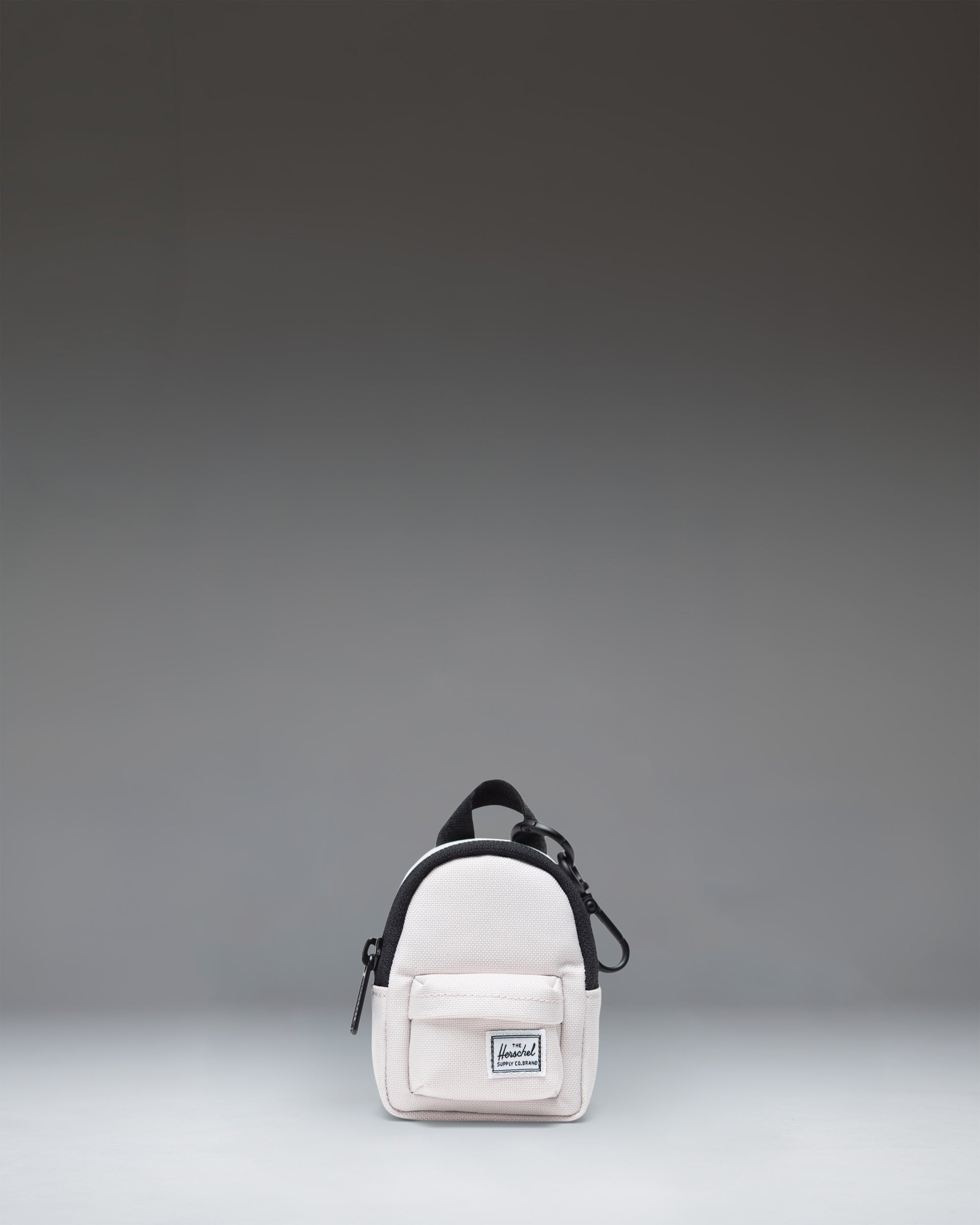 herschel backpack key clip Classic Bag Charm Adjustable shoulder straps are padded for comfort Key Holder XTREME