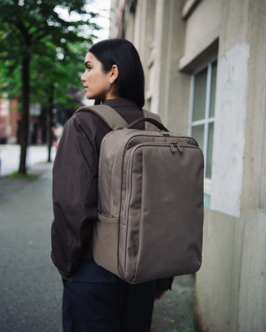 Kaslo Backpack Tech – Herschel Supply Co. USA