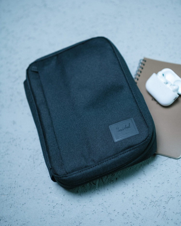Burrard Organizer Tech – Herschel Supply Co. USA