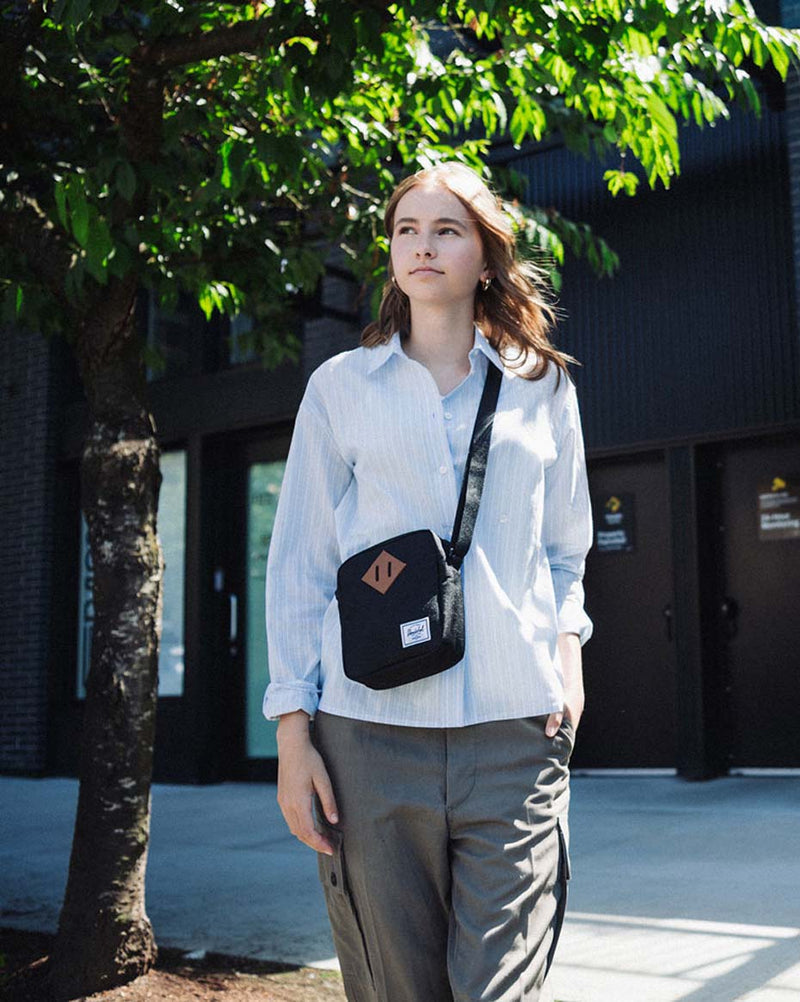 Herschel Heritage Crossbody – Herschel Supply Co. USA
