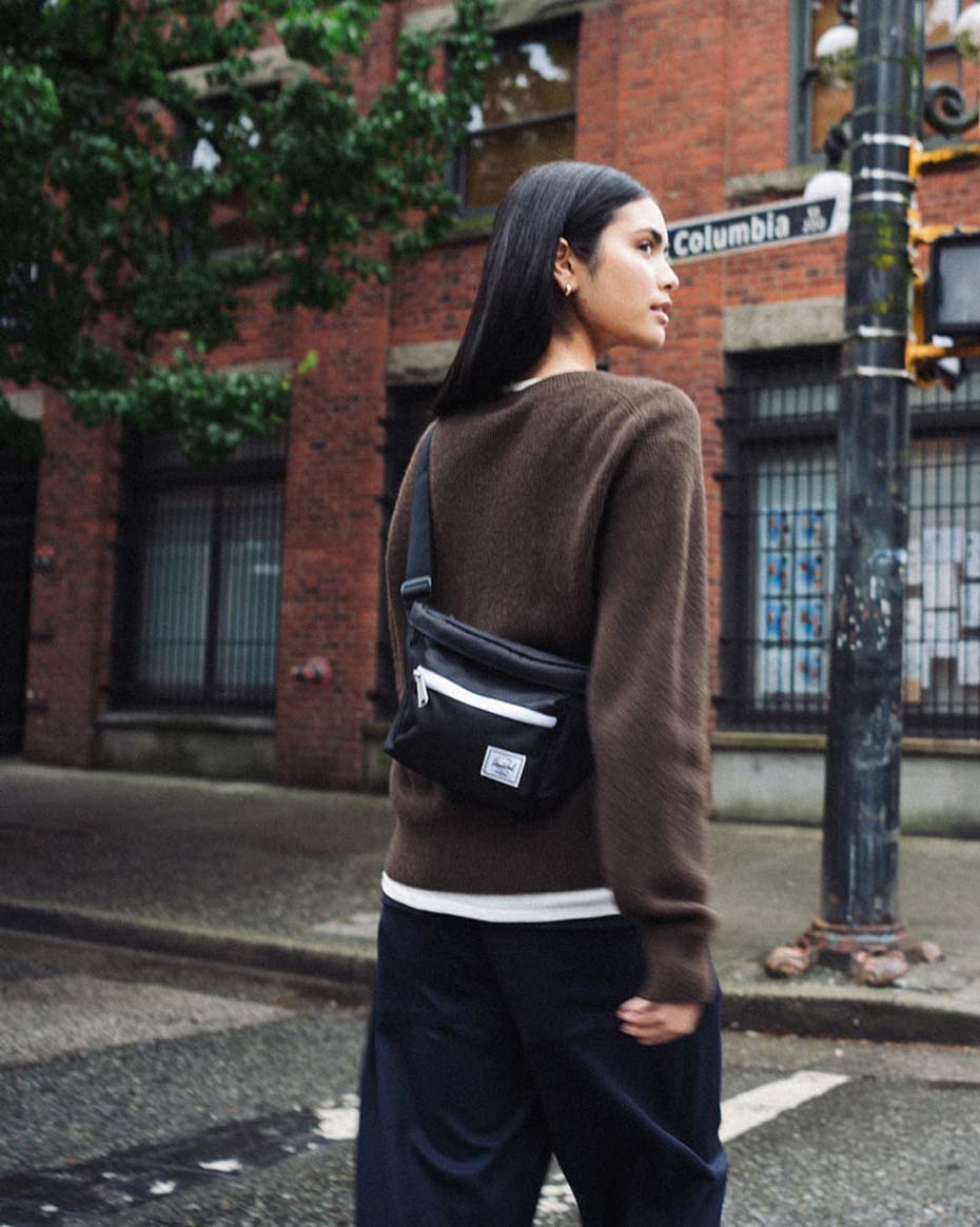 Pop Quiz Hip Pack – Herschel Supply Co. USA