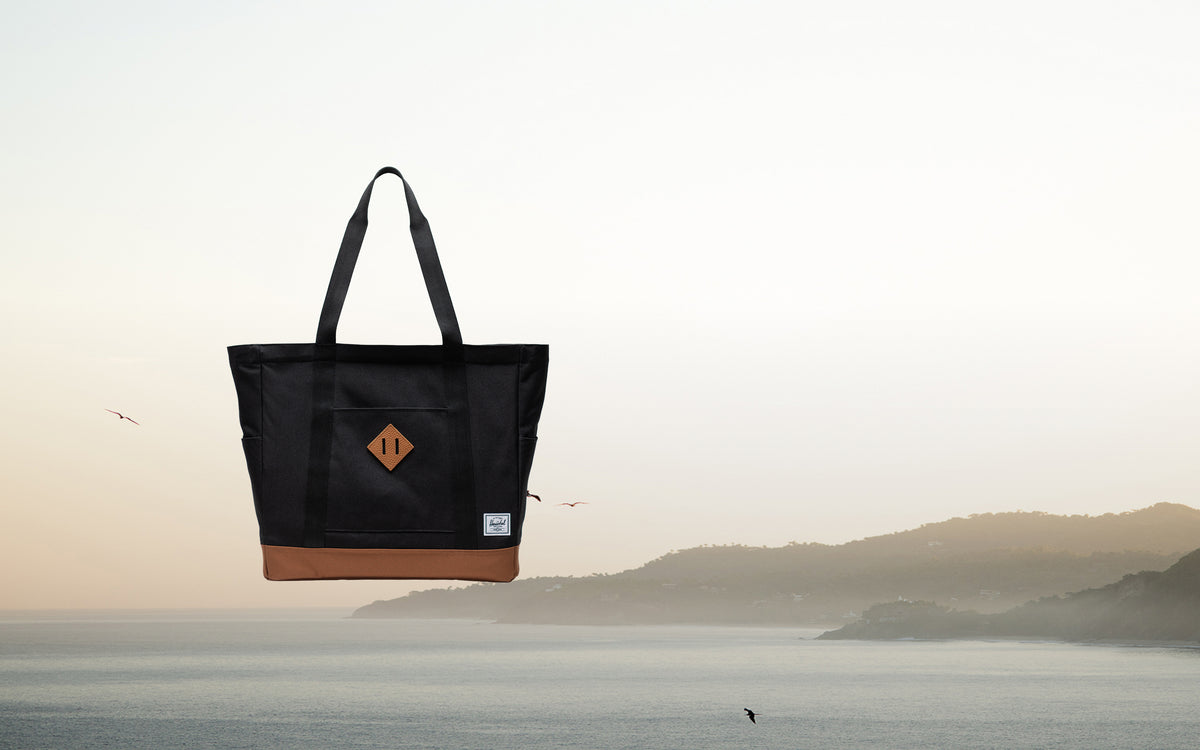 Herschel Heritage Tote v každodenním prostředí