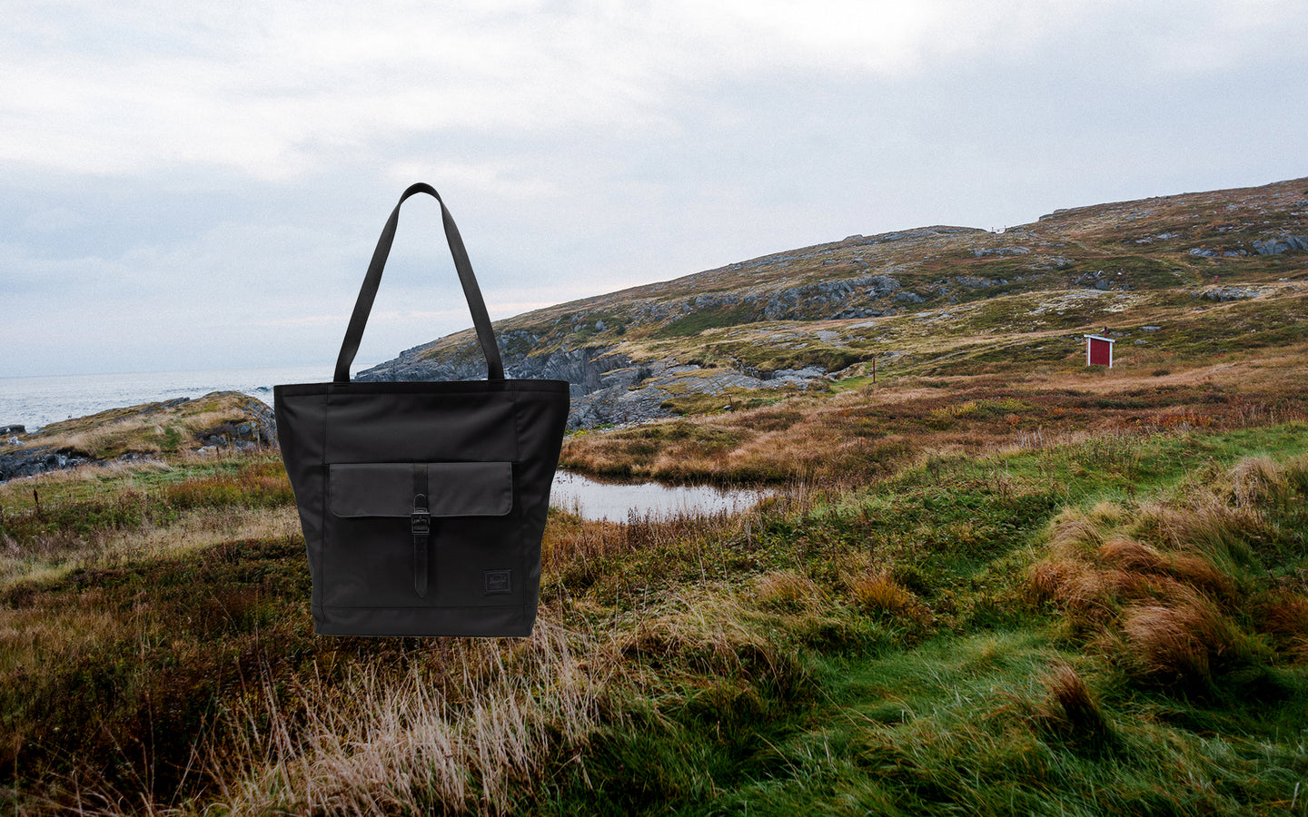 herschel travel tote bag black Heritage Premium Classic Herschel Supply Co. USA litre capacity Herschel Supply Heritage Tote -