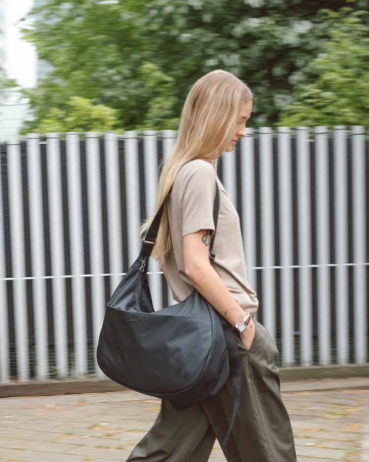 バッグ Fhiro u Yara Large Shoulder Bag – Herschel Supply Co. USA