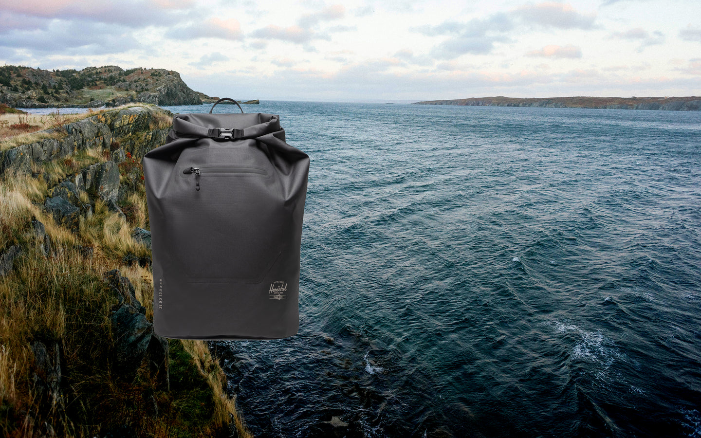 Dry Bag Backpack 32 L – Herschel Supply Co. USA