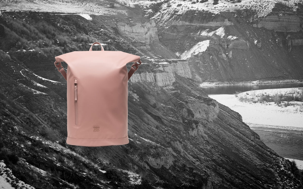 Herschel Roll Top Backpack Weather Resistant v každodenním prostředí