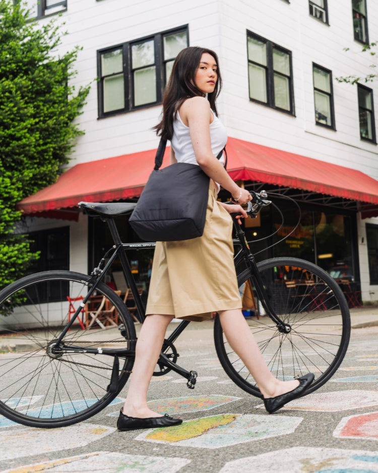 Herschel Cloudform Small Tote – fotografie modelu