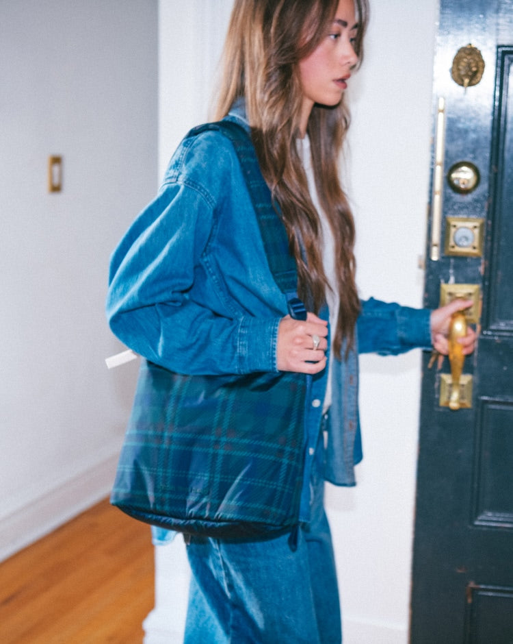 Herschel Cloudform Small Tote – fotografie modelu