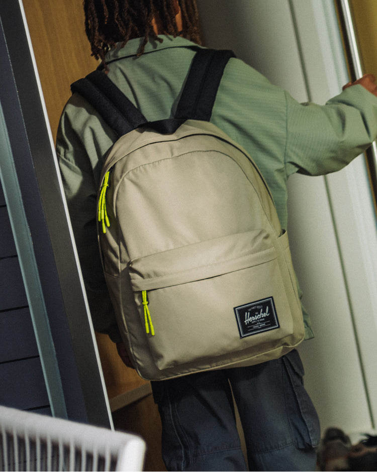Herschel Classic Twill – fotografie modelu