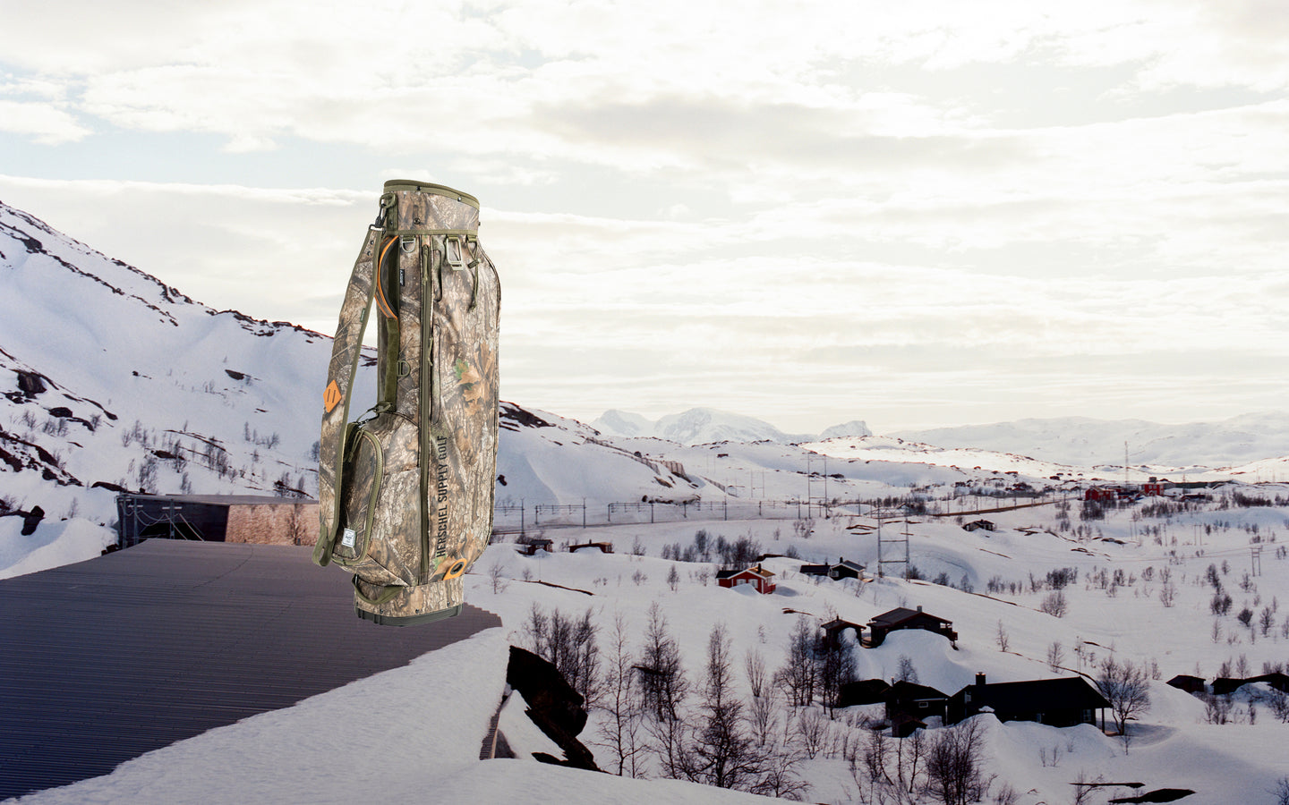 Realtree® Herschel Watt Sunday Golf Bag