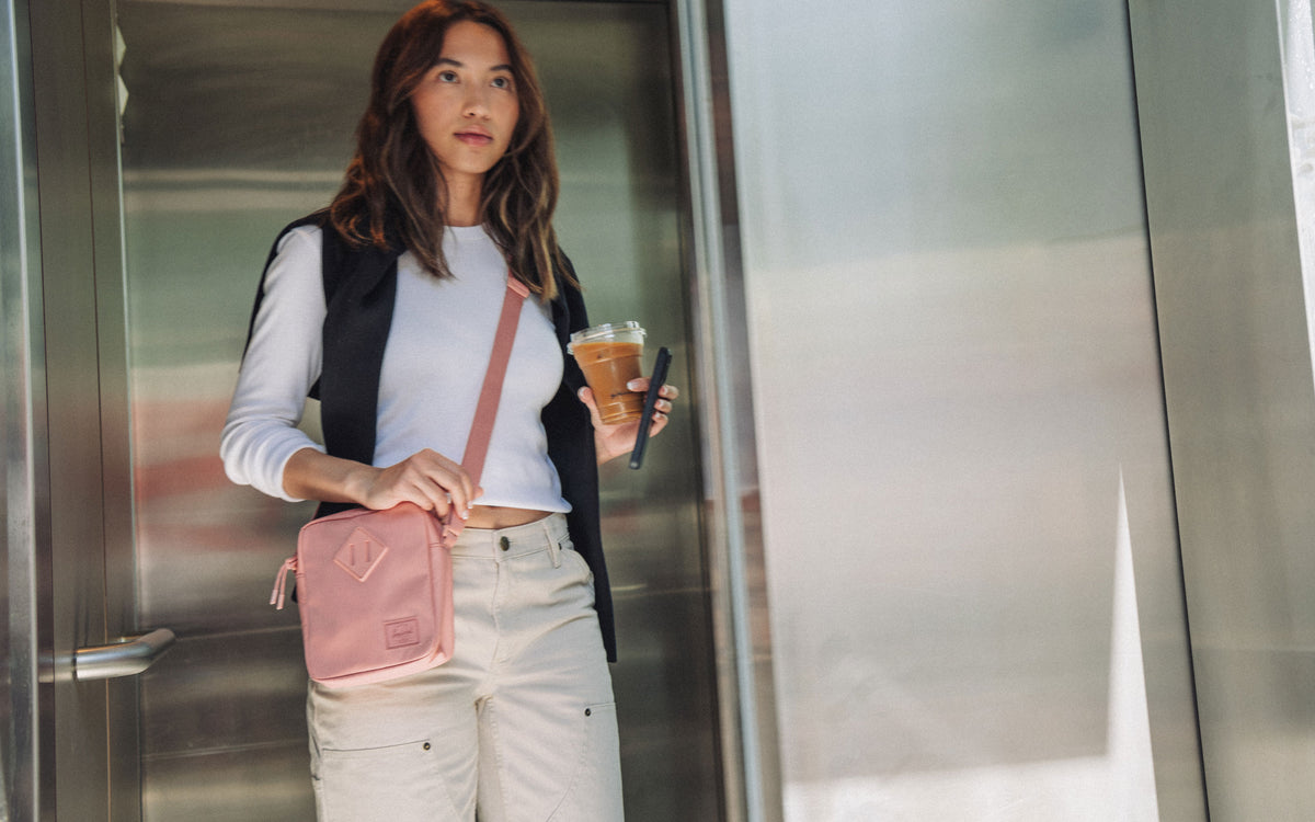 Herschel Heritage Crossbody Twill – pohled 2