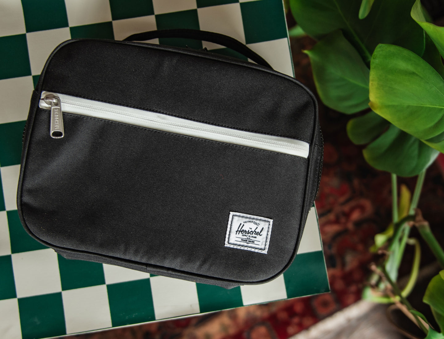 herschel backpack and lunchbox Pop Quiz Lunch Box Little Black Made from recycled ecosystem fabrics Pop Quiz Lunch Box Little