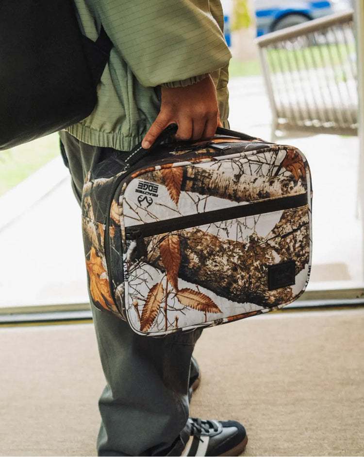 Realtree® Pop Quiz Lunch Box – Herschel Supply Co. USA