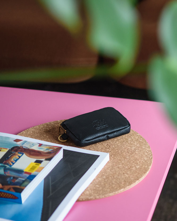 Oxford Pouch | Vegan Leather – Herschel Supply Co. USA