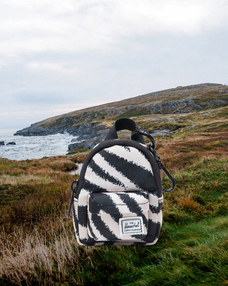 Herschel Classic Backpack Bag Charm – Herschel Supply Co. USA