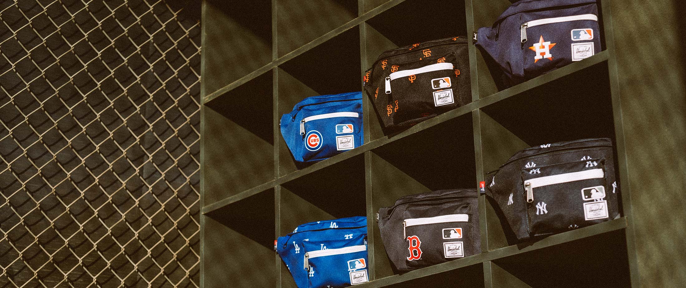 herschel mlb backpack