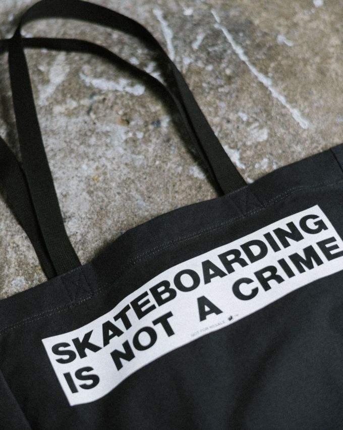 herschel santa cruz tote