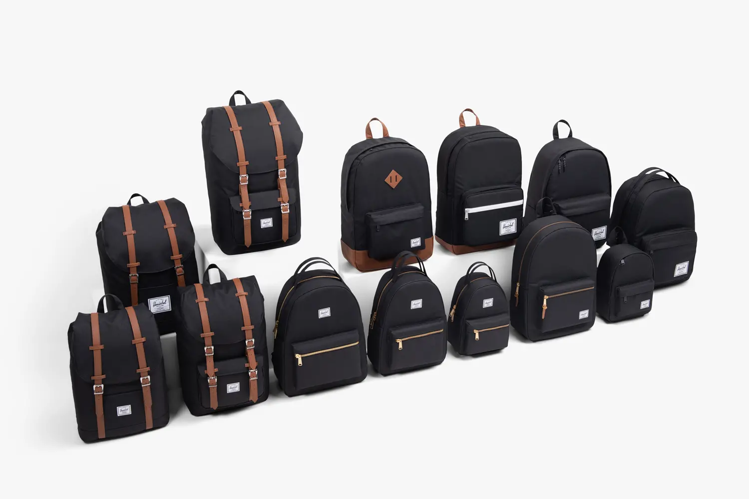 Hershel store backpack size