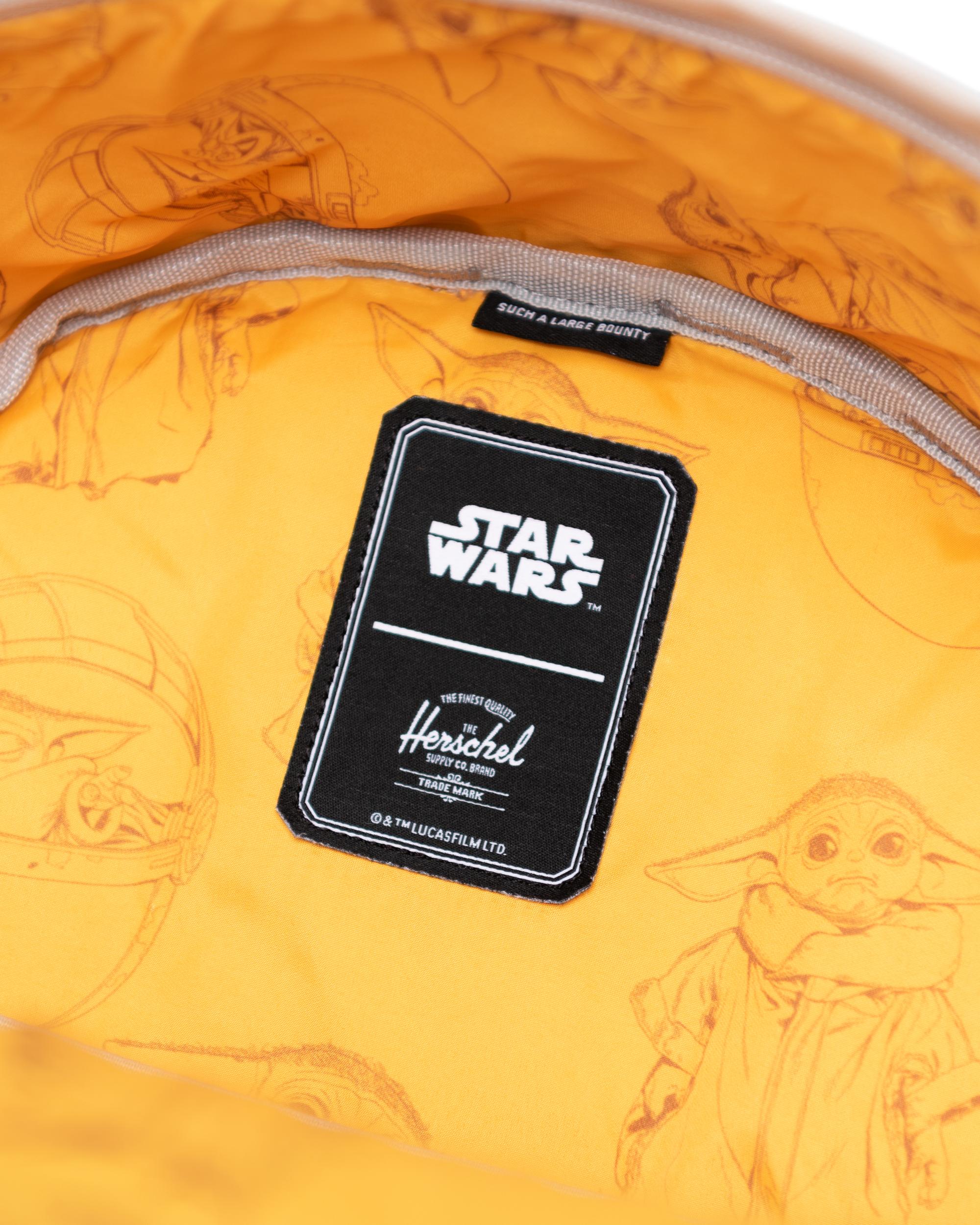 Custom Star Wars™ and Herschel Supply labels