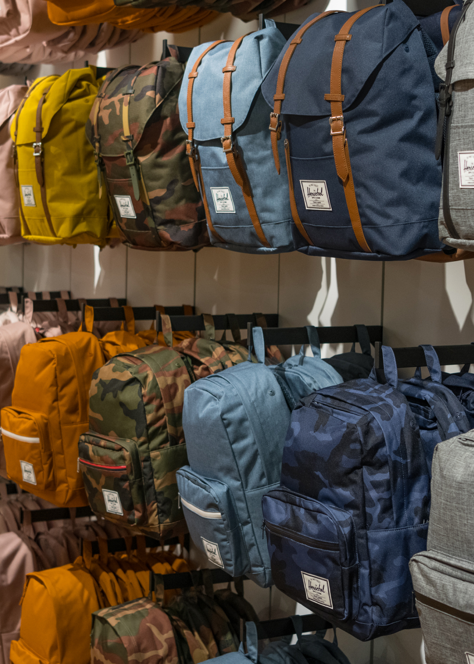 Herschel Supply Woodbury Common, New York Retail