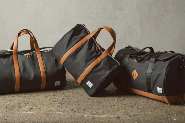 Herschel duffle bag canada deals