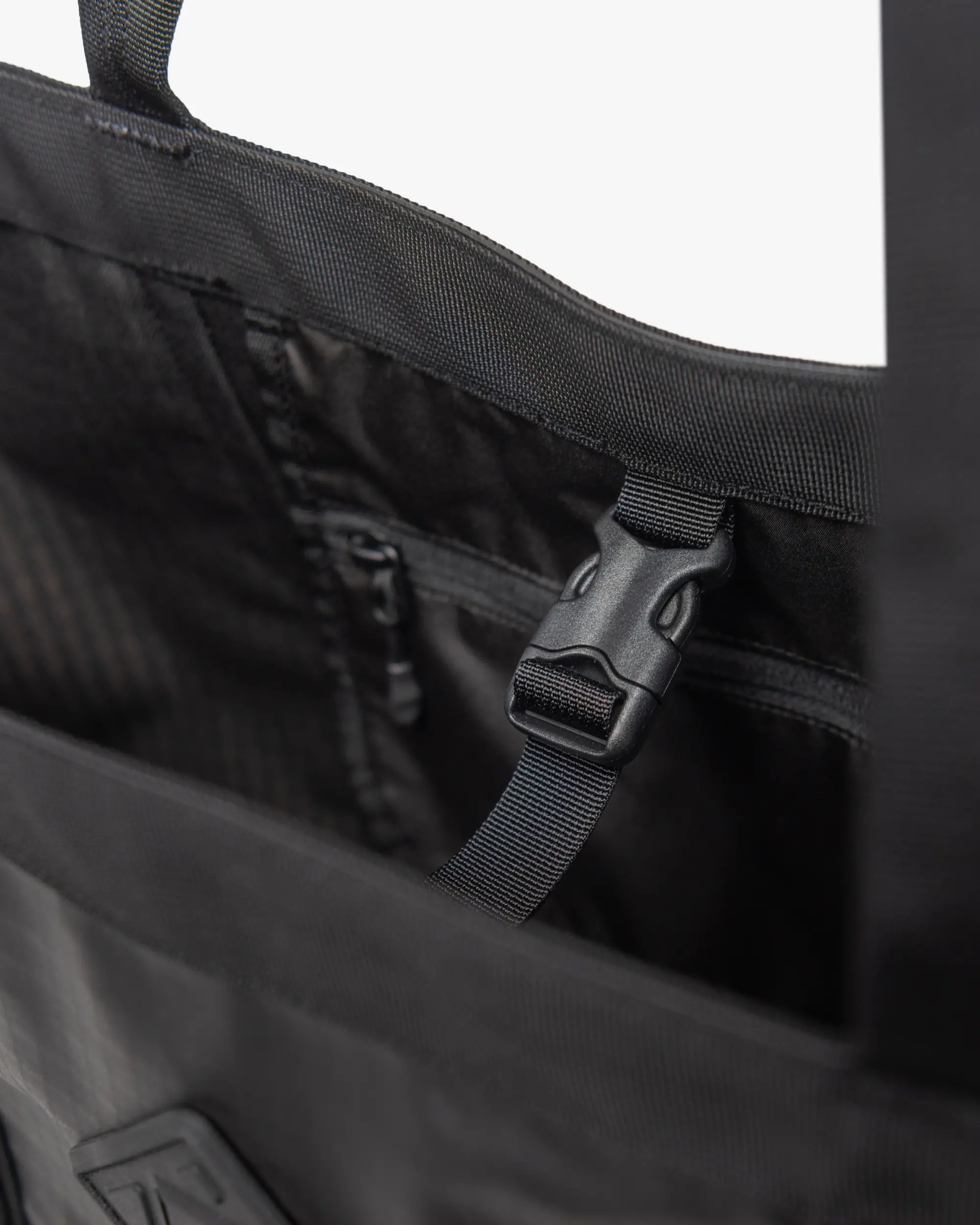 Herschel studio tote shop
